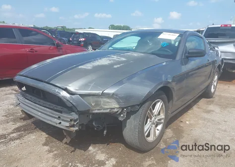 2014 Ford Mustang V6 from USA, damaged, VIN 1ZVBP8AM0E5310855
